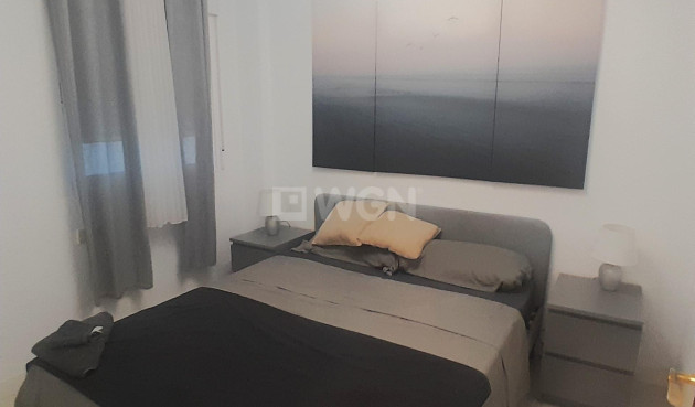 Resale - Apartment / flat - Torrevieja - Centro