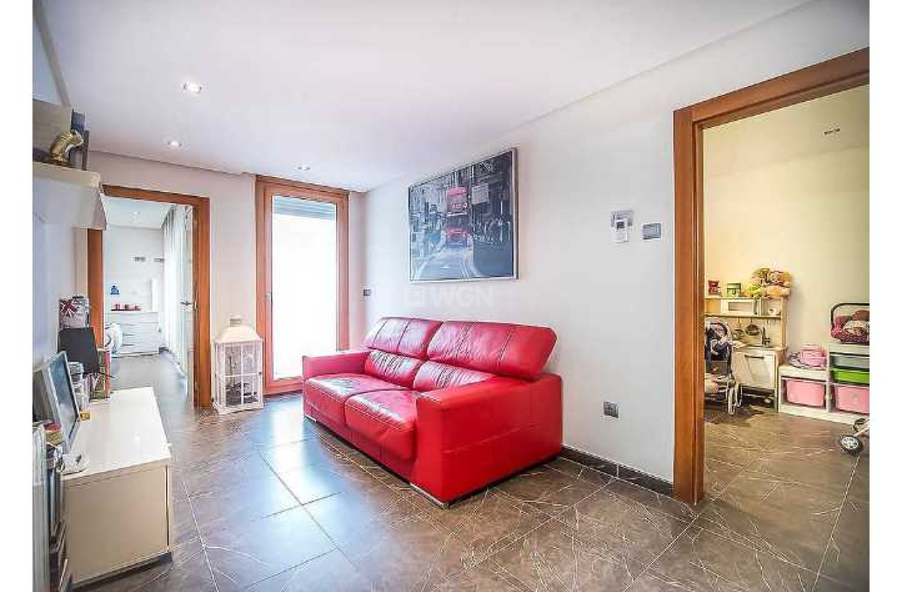 Odsprzedaż - Kamienica - Guardamar del Segura - Costa Blanca