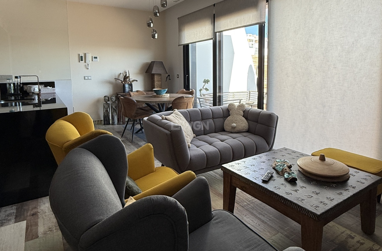 Odsprzedaż - Villa - Finestrat - Costa Blanca