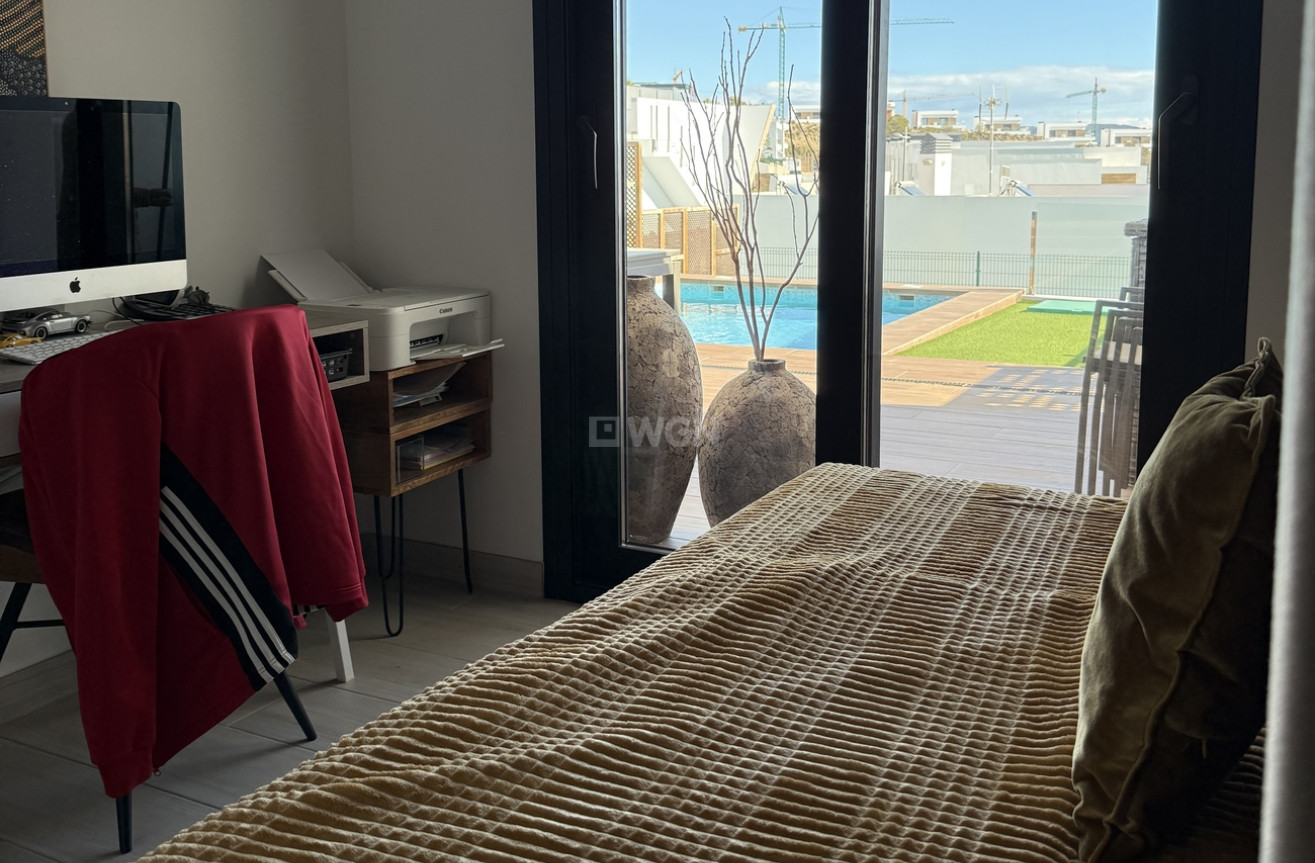 Odsprzedaż - Villa - Finestrat - Costa Blanca