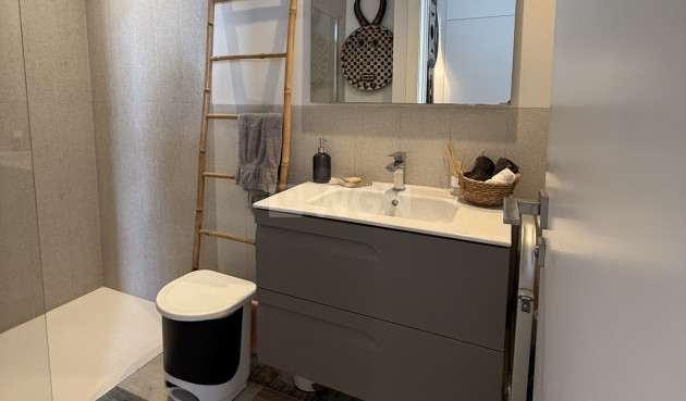 Odsprzedaż - Villa - Finestrat - Costa Blanca