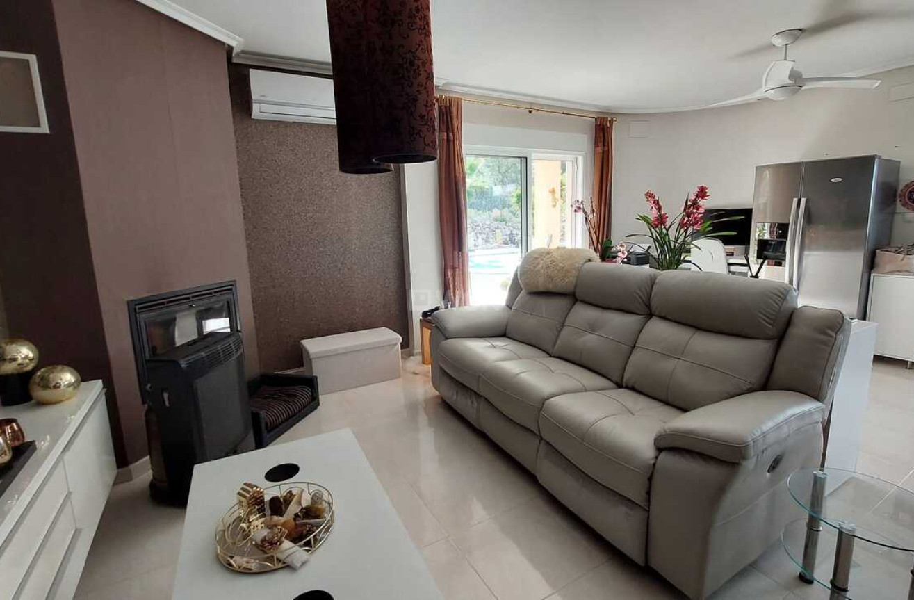 Odsprzedaż - Villa - Abanilla - La Zarza