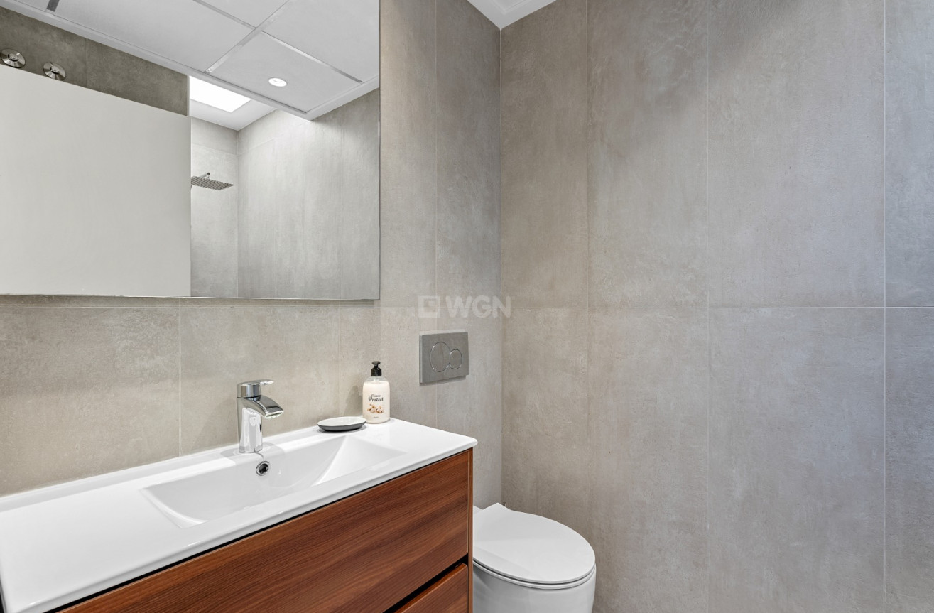 Odsprzedaż - Villa - San Miguel de Salinas - Inland