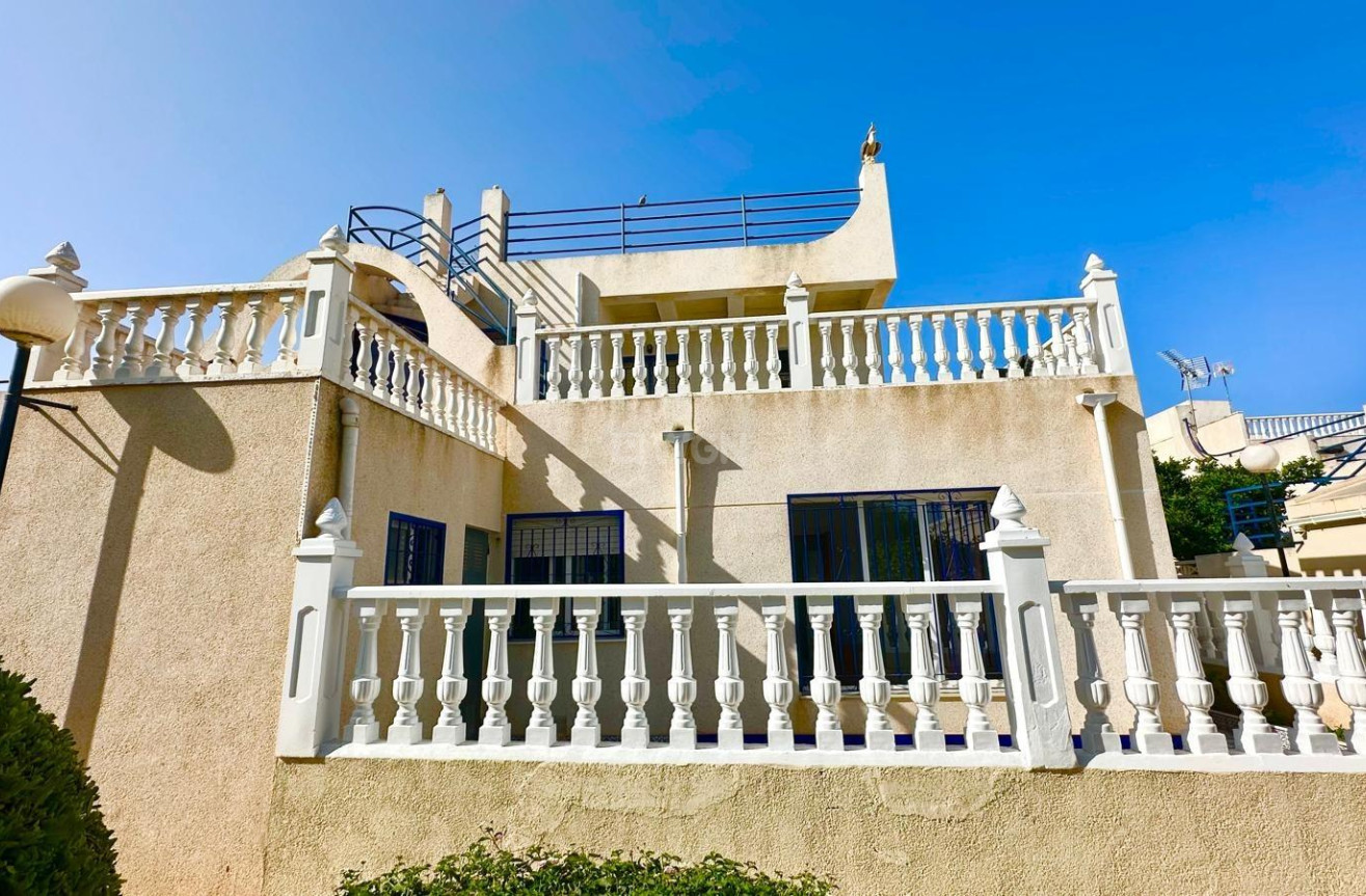 Reventa - Adosado - Torrevieja - Carrefour