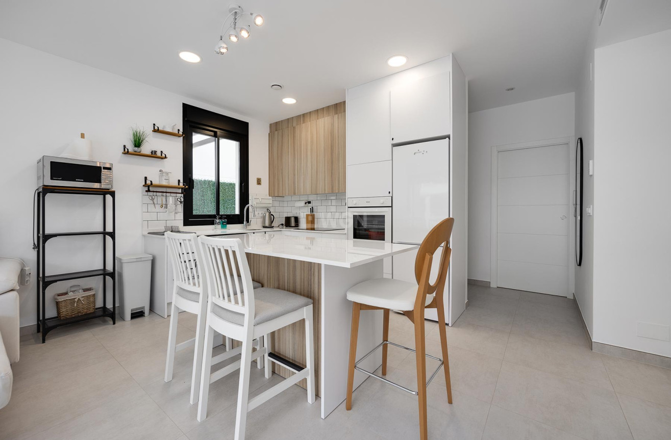 Odsprzedaż - Villa - Pinar de Campoverde - Inland