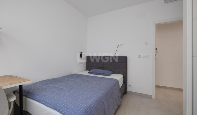 Odsprzedaż - Villa - Pinar de Campoverde - Inland