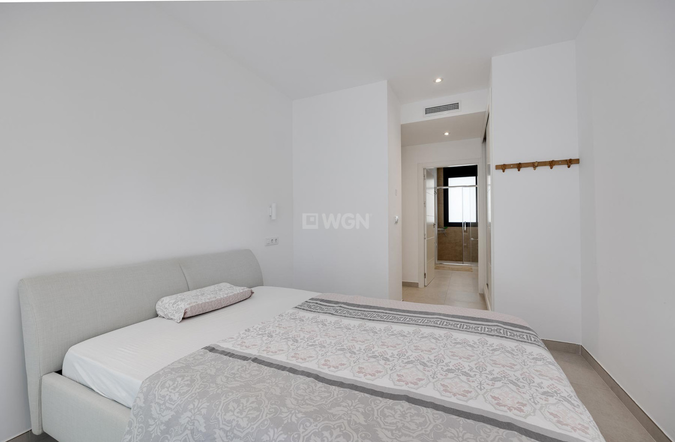 Odsprzedaż - Villa - Pinar de Campoverde - Inland