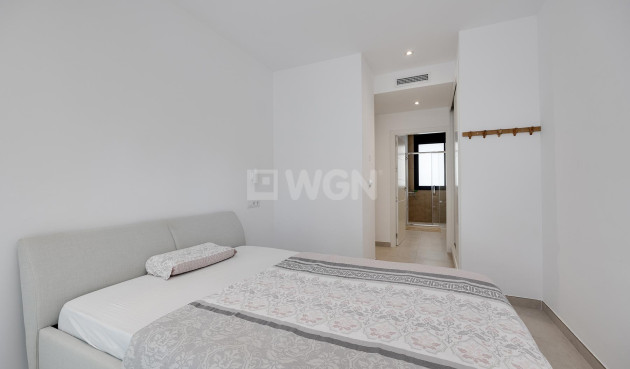 Odsprzedaż - Villa - Pinar de Campoverde - Inland