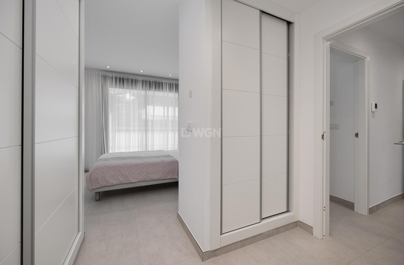 Odsprzedaż - Villa - Pinar de Campoverde - Inland