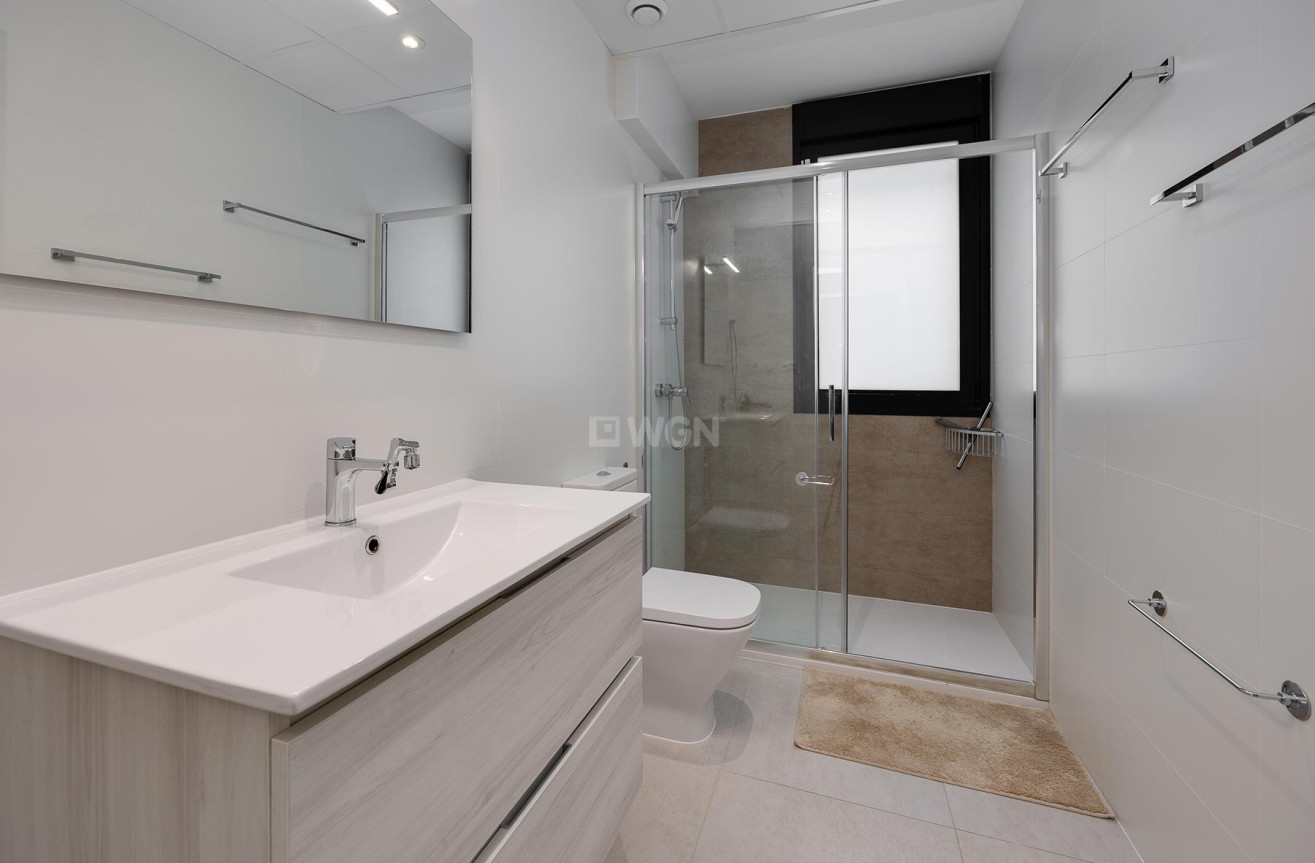 Odsprzedaż - Villa - Pinar de Campoverde - Inland