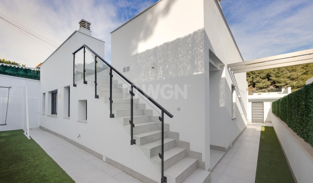 Odsprzedaż - Villa - Pinar de Campoverde - Inland