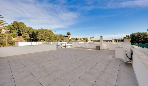 Odsprzedaż - Villa - Pinar de Campoverde - Inland