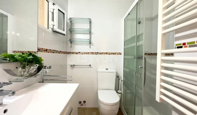 Odsprzedaż - Bungalow - Torrevieja - El Limonar