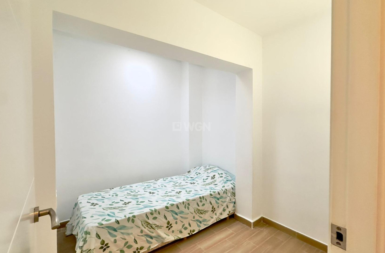 Odsprzedaż - Bungalow - Torrevieja - El Limonar