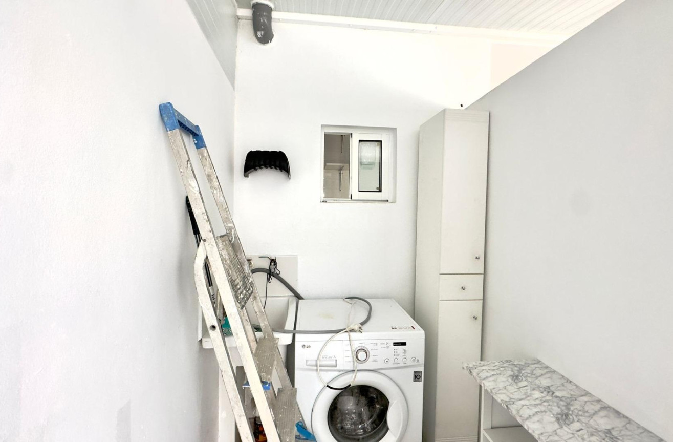 Odsprzedaż - Bungalow - Torrevieja - El Limonar