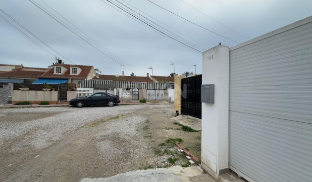 Odsprzedaż - Bungalow - Torrevieja - El Limonar