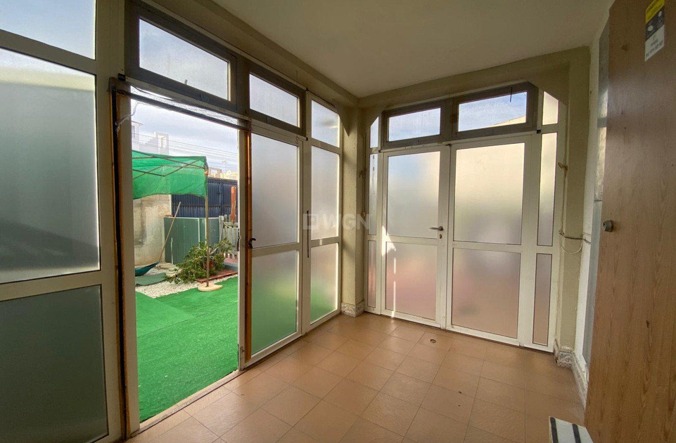 Odsprzedaż - Bungalow - Torrevieja - Torretas
