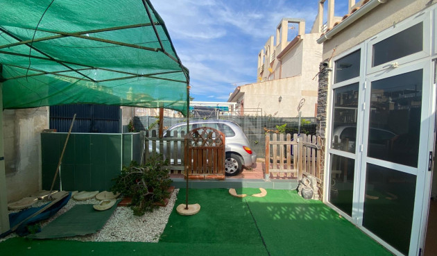 Odsprzedaż - Bungalow - Torrevieja - Torretas