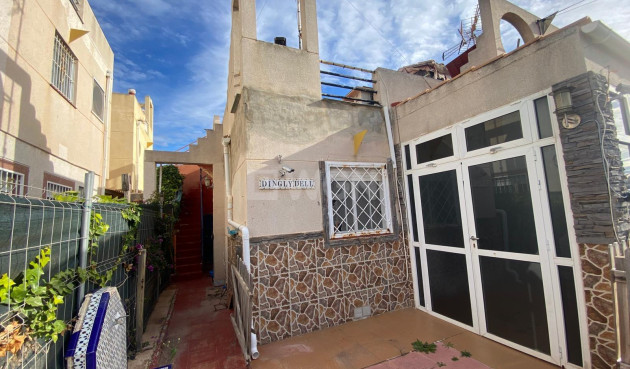 Odsprzedaż - Bungalow - Torrevieja - Torretas