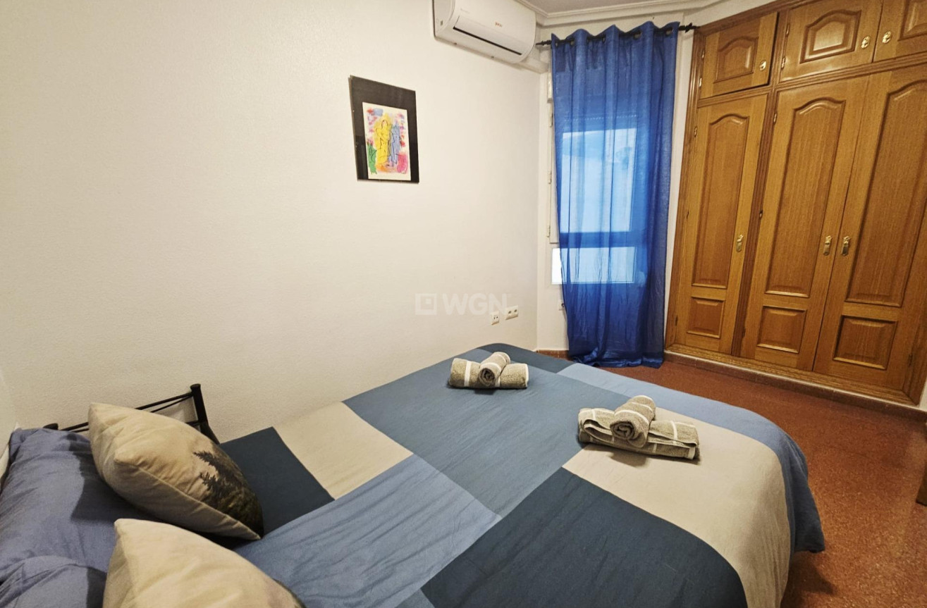 Reventa - Apartamento / piso - Torrevieja - Estacion De Autobuses
