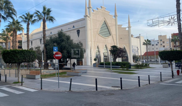 Reventa - Apartamento / piso - Torrevieja - Estacion De Autobuses