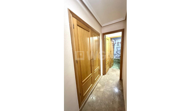 Resale - Apartment / flat - Torrevieja