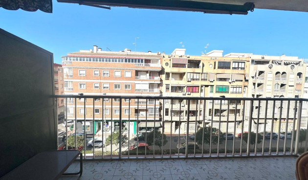Reventa - Apartamento / piso - Torrevieja - Acequion