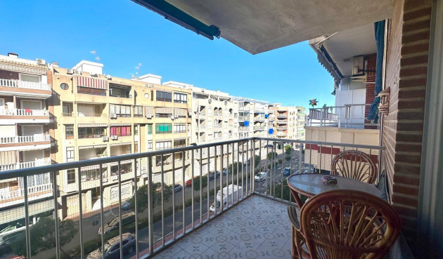 Reventa - Apartamento / piso - Torrevieja - Acequion