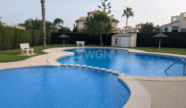 Odsprzedaż - Villa - Cabo Roig - Lomas de Cabo Roig