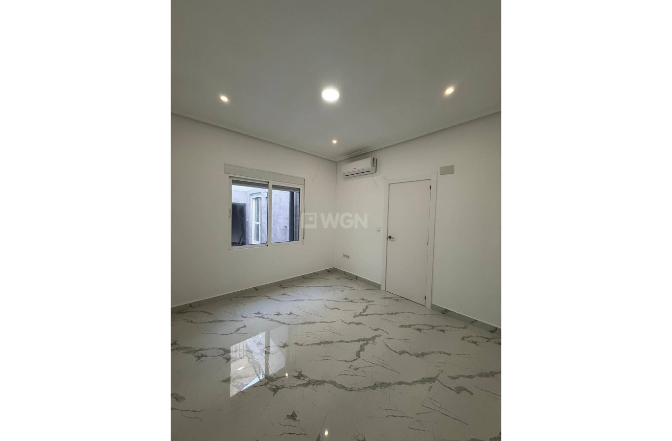 Odsprzedaż - Kamienica - San Pedro del Pinatar - San Pedro Del Pinatar Centro