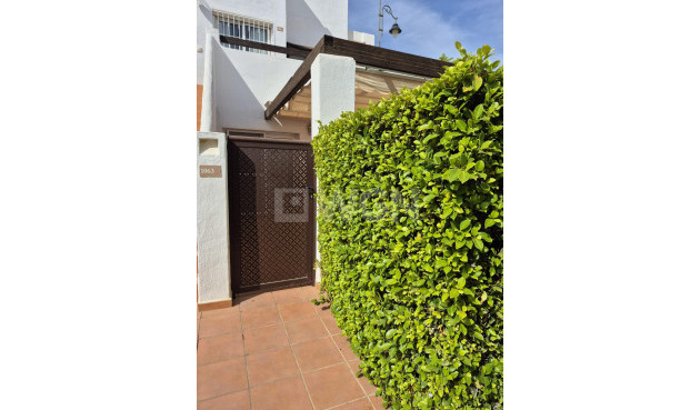 Odsprzedaż - Mieszkanie w bloku - Alhama De Murcia - Condado De Alhama Golf Resort