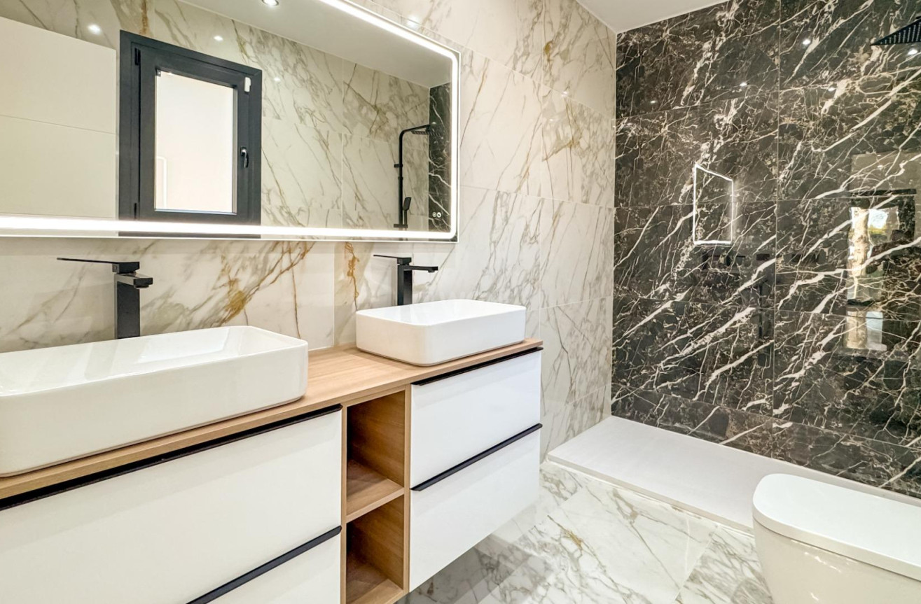 Resale - Villa - Torrevieja - Los Balcones - Los Altos del Edén