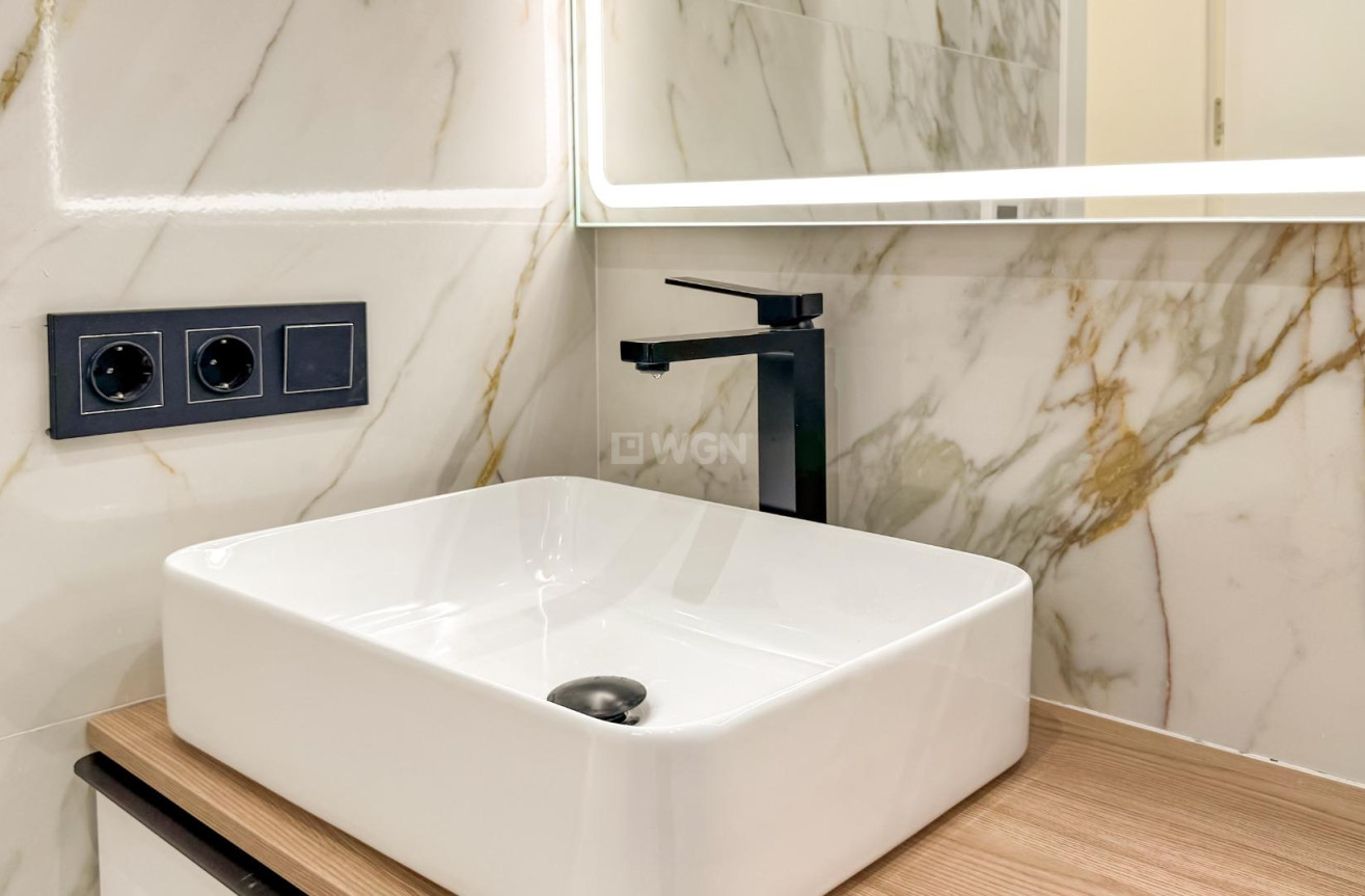 Resale - Villa - Torrevieja - Los Balcones - Los Altos del Edén