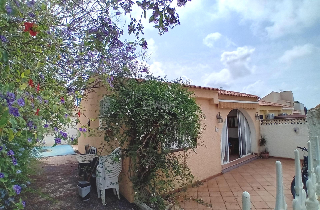 Odsprzedaż - Villa - Mazarron - Bolnuevo