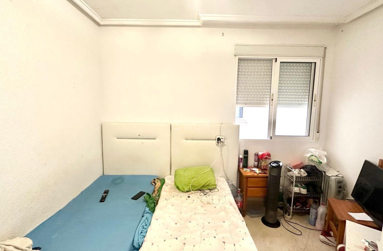 Reventa - Apartamento / piso - Torrevieja - Estacion De Autobuses