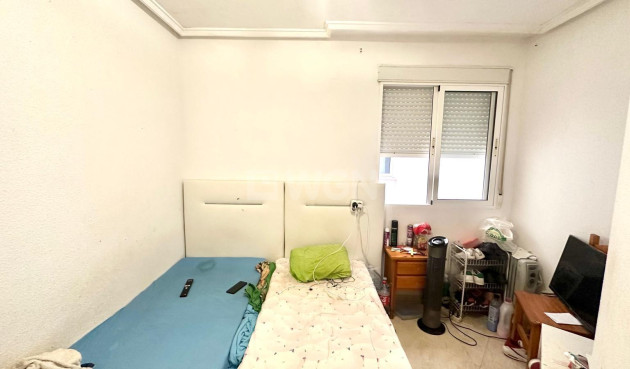 Reventa - Apartamento / piso - Torrevieja - Estacion De Autobuses