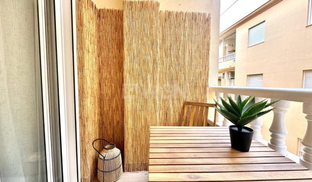 Resale - Apartment / flat - Torrevieja - Centro