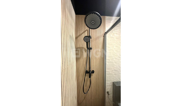 Resale - Apartment / flat - Torrevieja - Centro