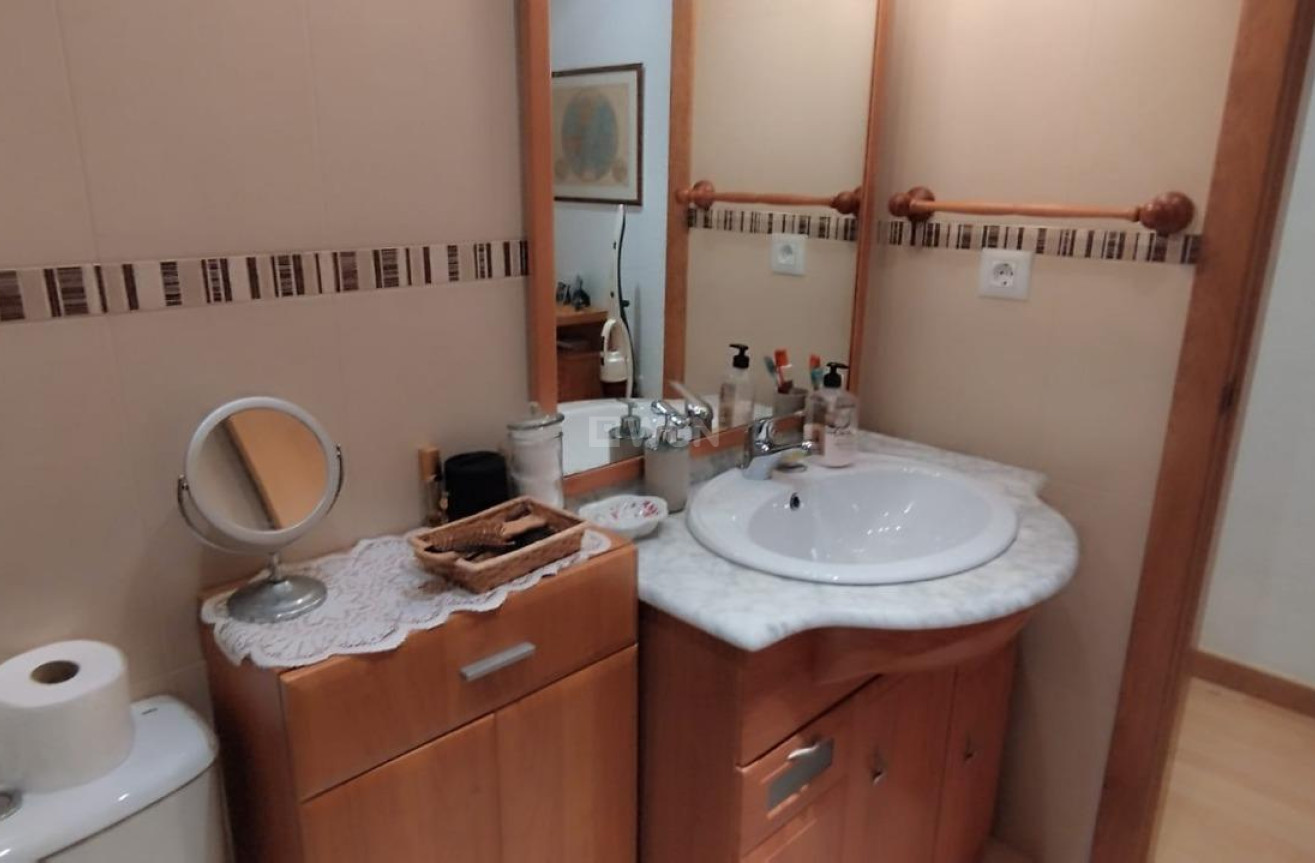 Resale - Apartment / flat - Torrevieja