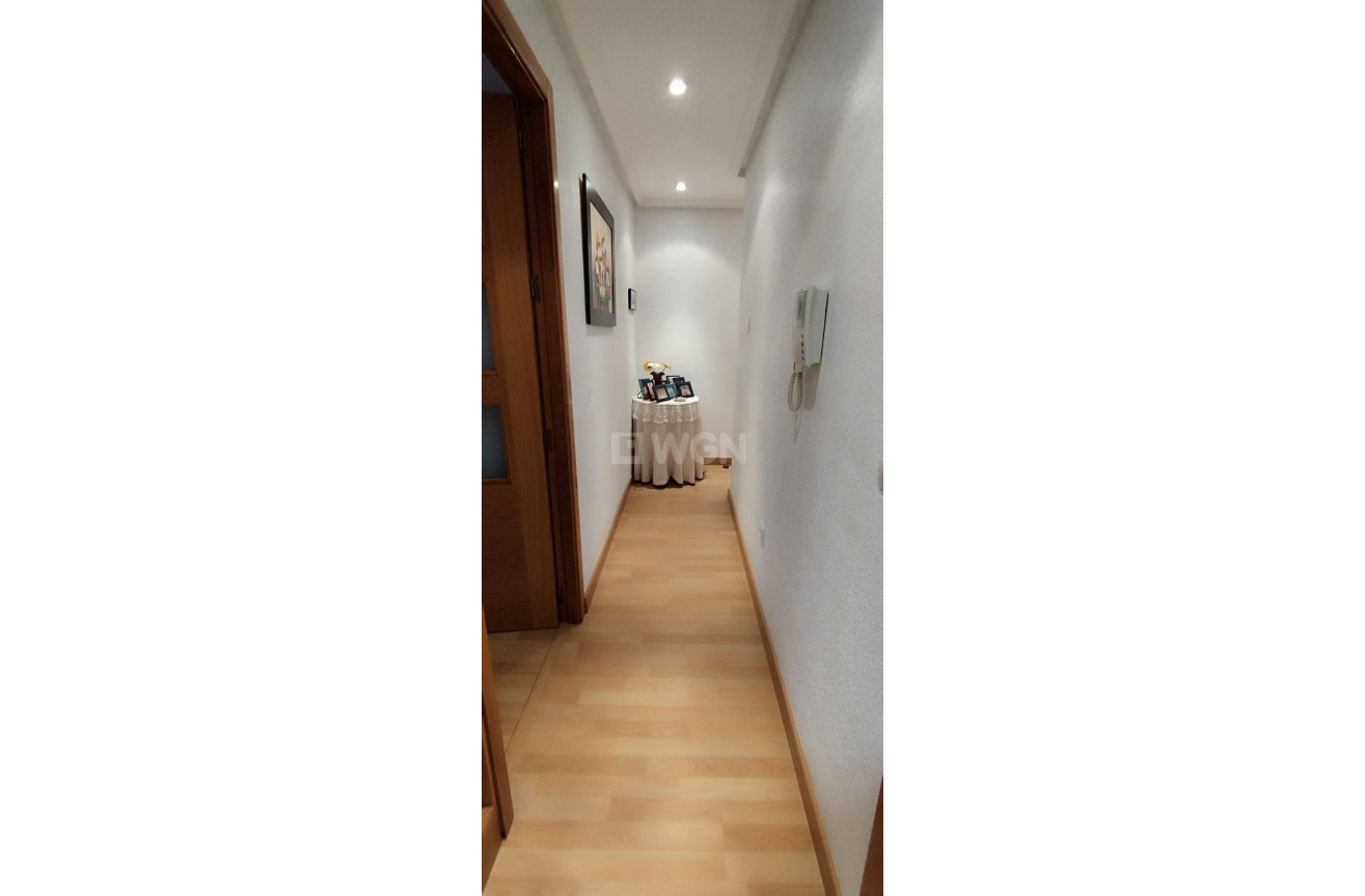 Resale - Apartment / flat - Torrevieja