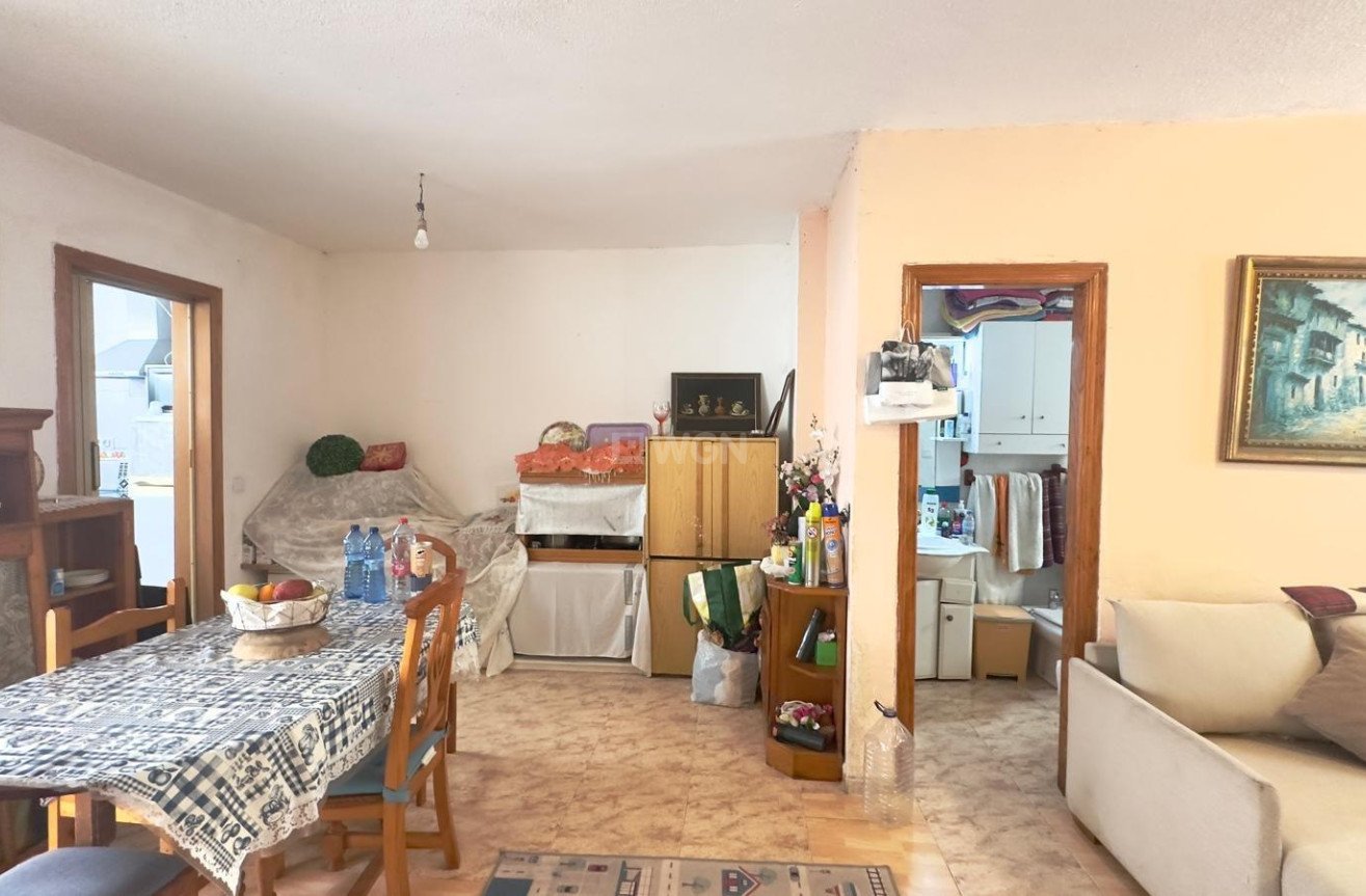 Reventa - Ático - Torrevieja - Estacion De Autobuses