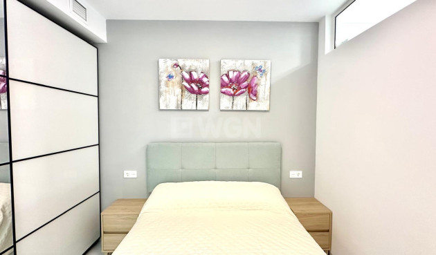 Reventa - Apartamento / piso - Torrevieja - Playa del Cura