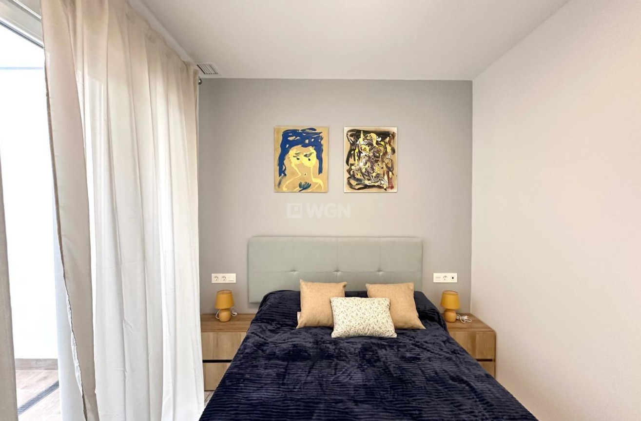 Reventa - Apartamento / piso - Torrevieja - Playa del Cura