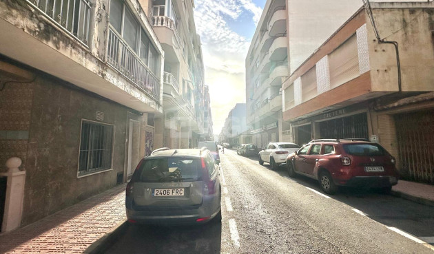 Resale - Townhouse - Torrevieja - Playa del Cura