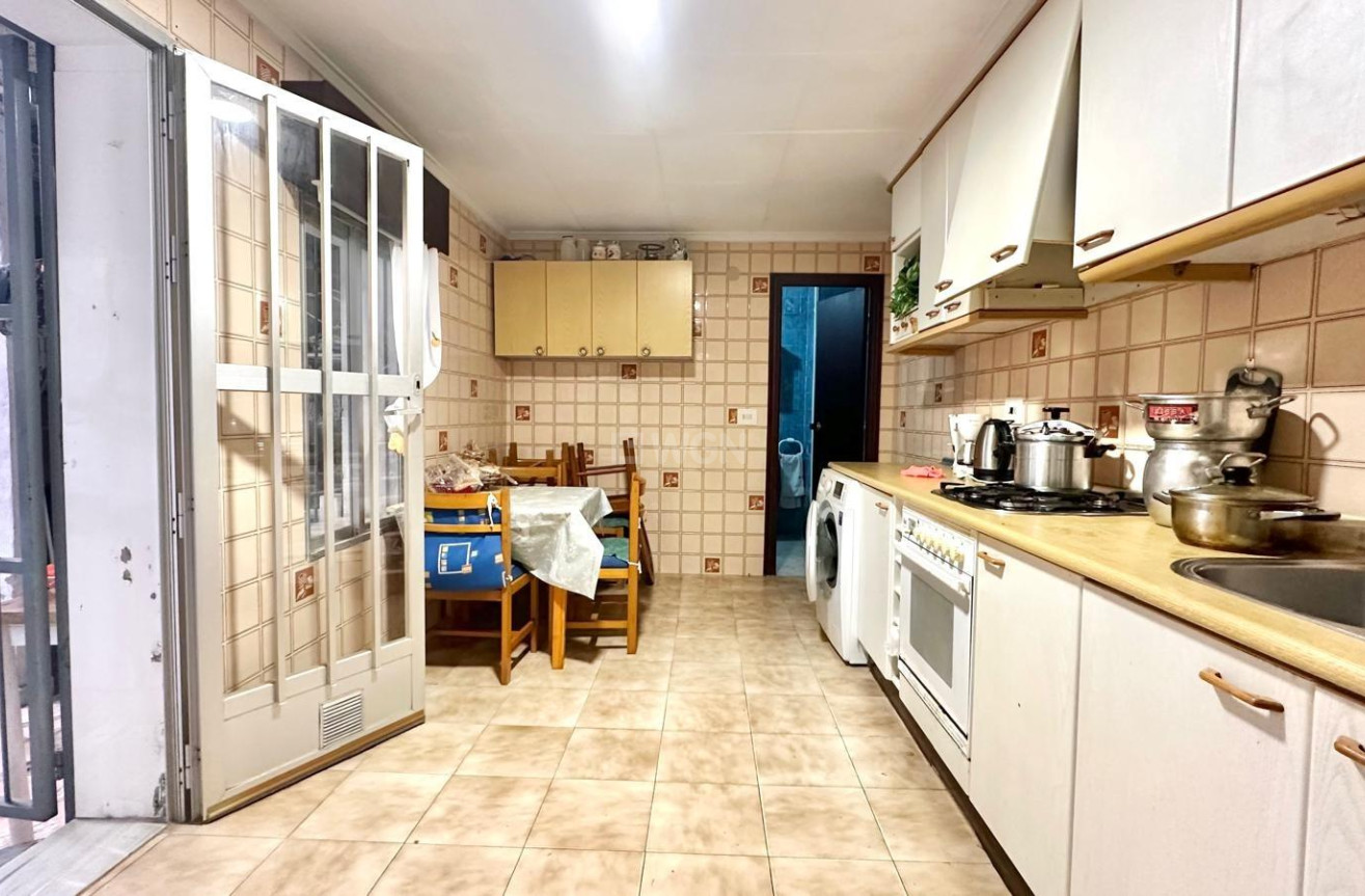Resale - Townhouse - Torrevieja - Playa del Cura
