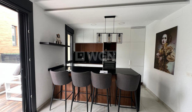 Odsprzedaż - Villa - Orihuela Costa - Lomas de Cabo Roig