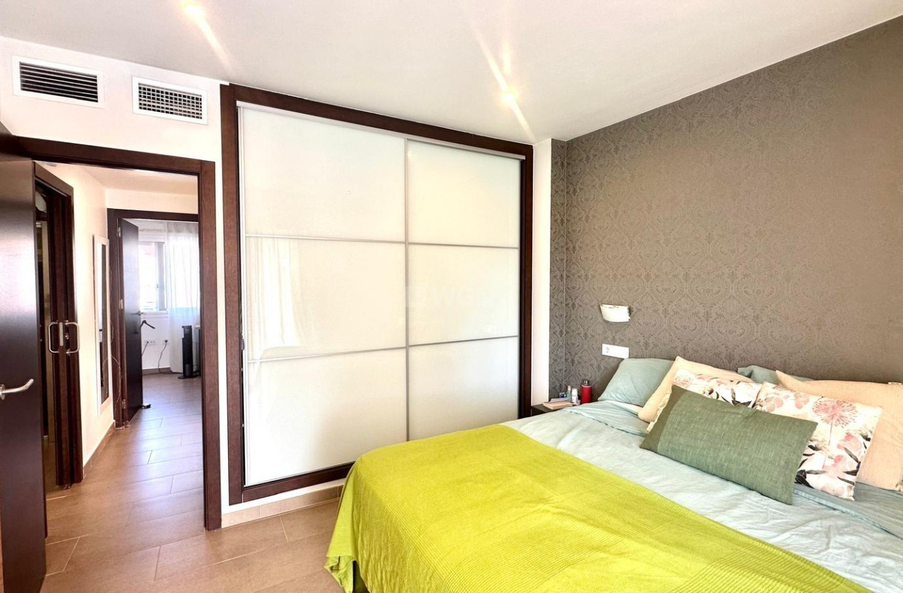 Odsprzedaż - Kamienica - Torrevieja - aguas nuevas