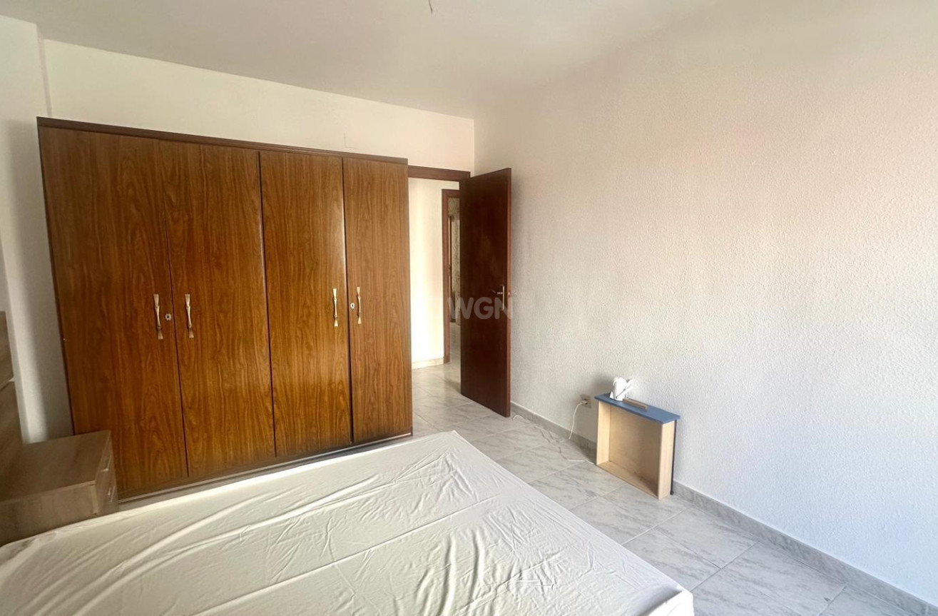 Reventa - Apartamento / piso - Torrevieja - Estacion De Autobuses