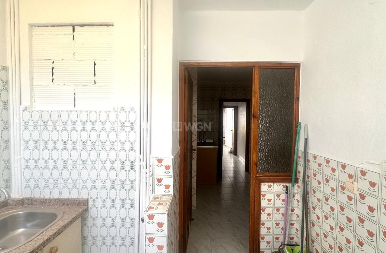 Reventa - Apartamento / piso - Torrevieja - Estacion De Autobuses