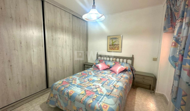 Resale - Apartment / flat - Torrevieja - Centro